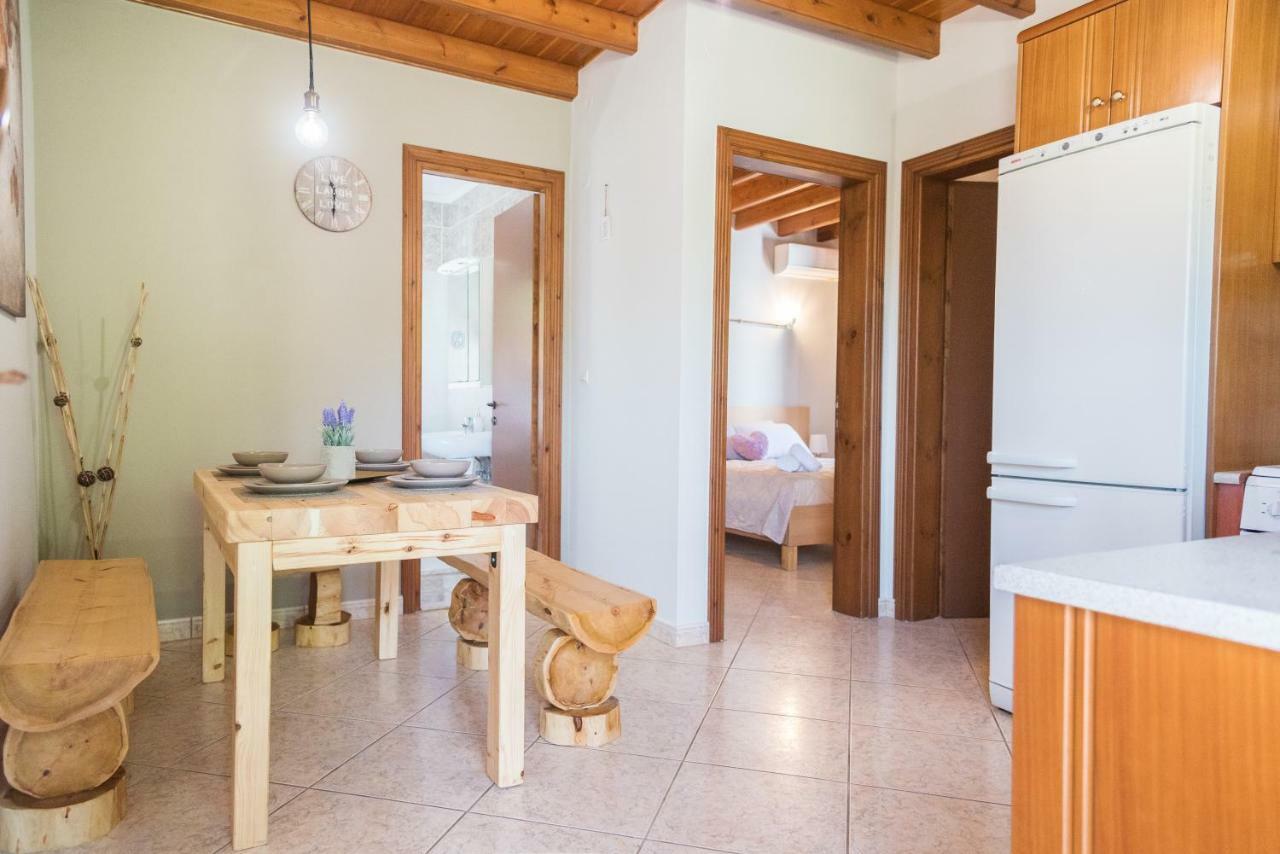 Villa Philippos Vitaládes 외부 사진